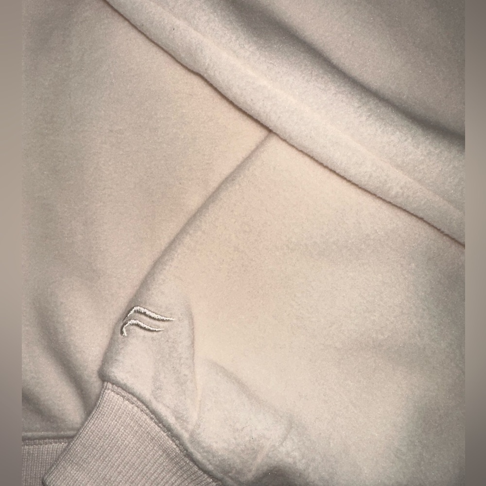 NWOT- Fabletics Polar Fleece Rayon Size XL - Picture 3 of 4